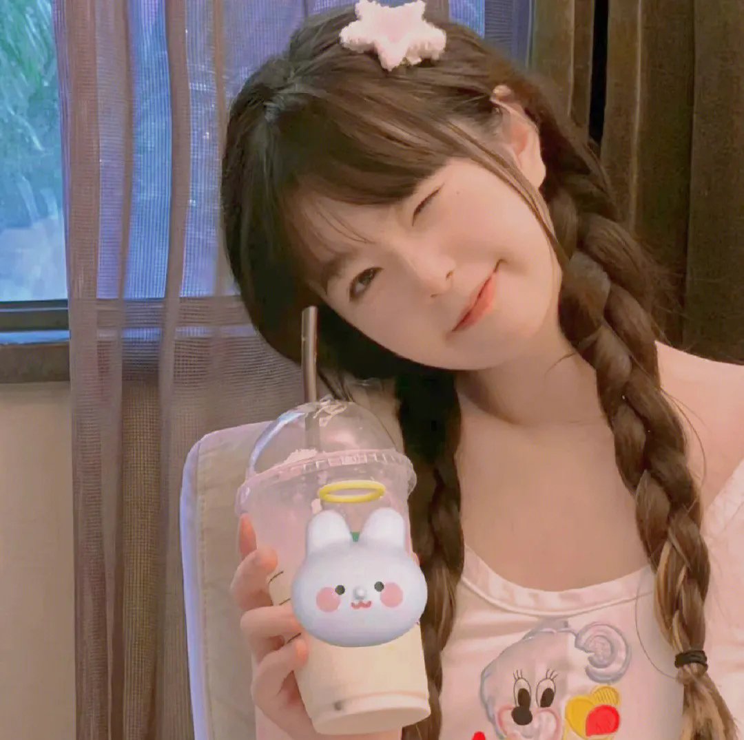 觉醒当天真千金又美又飒